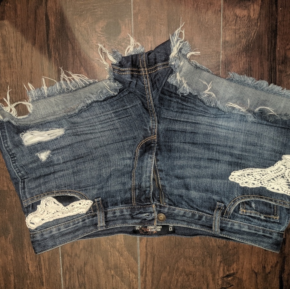 Hollister high-rise short shorts size 31